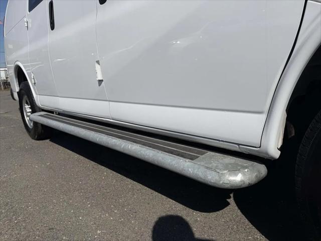 2024 Chevrolet Express Cargo Van RWD 2500 Regular Wheelbase WT