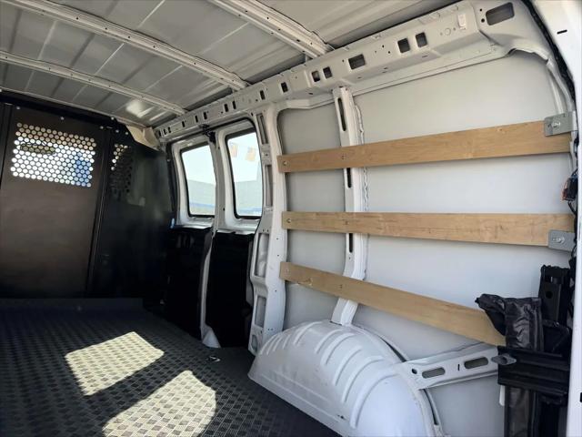 2024 Chevrolet Express Cargo Van RWD 2500 Regular Wheelbase WT