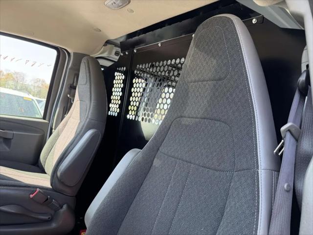 2024 Chevrolet Express Cargo Van RWD 2500 Regular Wheelbase WT