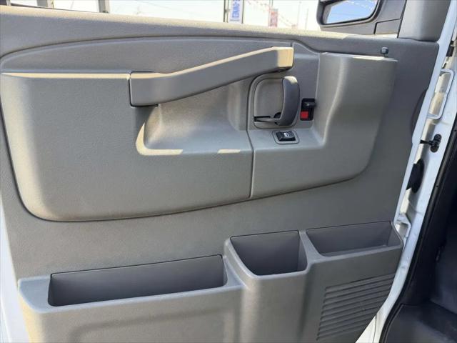 2024 Chevrolet Express Cargo Van RWD 2500 Regular Wheelbase WT