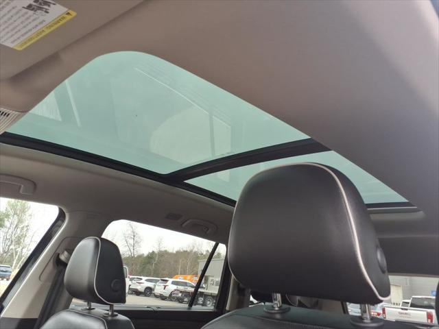 2024 Volkswagen Atlas 2.0T SEL Premium R-Line