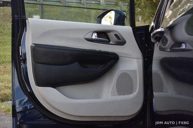 2020 Chrysler Pacifica Touring L