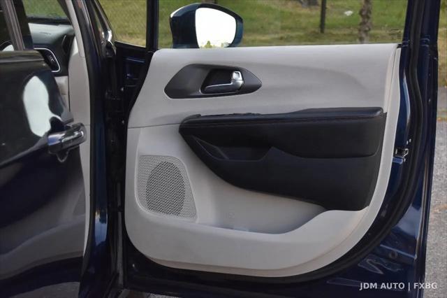 2020 Chrysler Pacifica Touring L