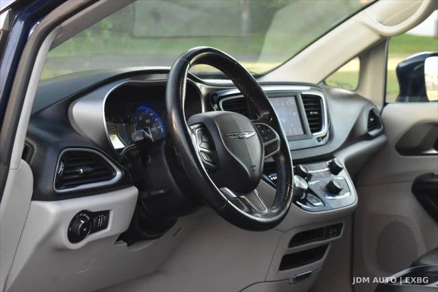 2020 Chrysler Pacifica Touring L