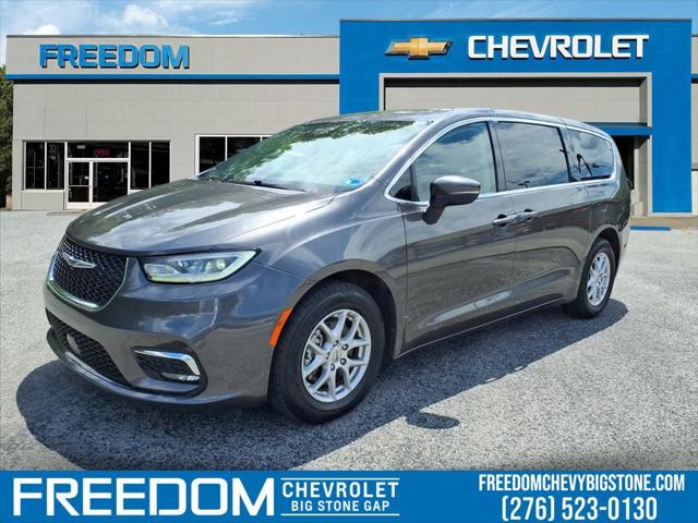 2023 Chrysler Pacifica Touring L for sale in Big Stone Gap, VA