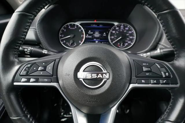 2024 Nissan Sentra SV Xtronic CVT