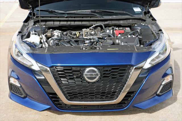 2021 Nissan Altima SR FWD