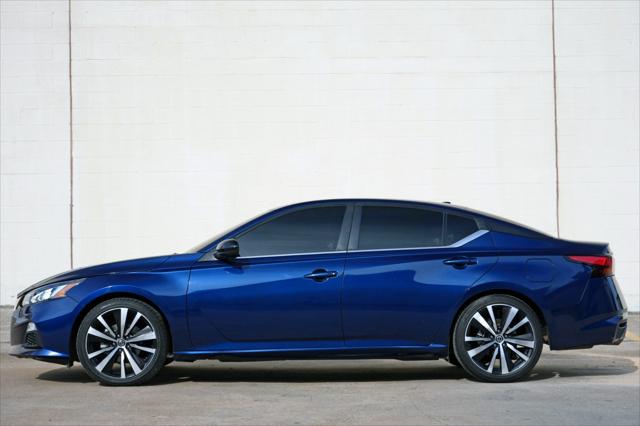 2021 Nissan Altima SR FWD