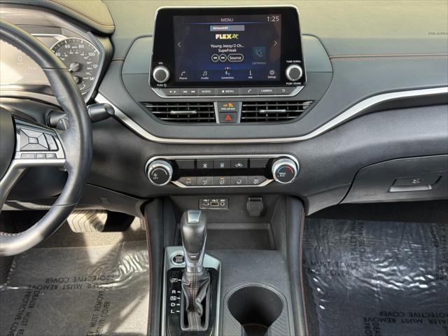 2021 Nissan Altima SR FWD