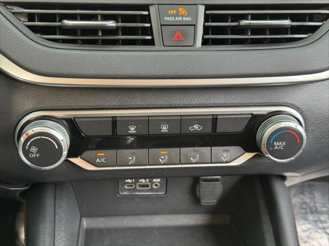 2021 Nissan Altima SR FWD