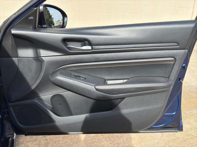 2021 Nissan Altima SR FWD