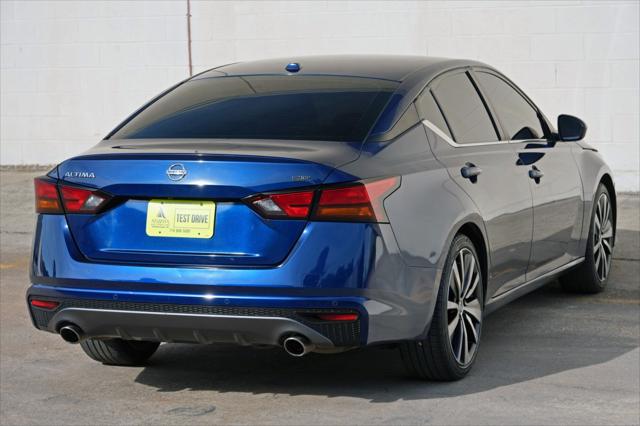 2021 Nissan Altima SR FWD