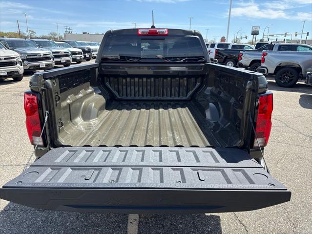 2023 Chevrolet Colorado 4WD Crew Cab Short Box LT