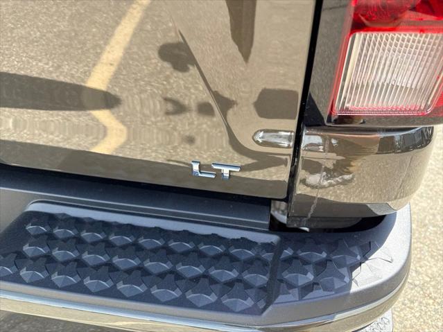 2023 Chevrolet Colorado 4WD Crew Cab Short Box LT