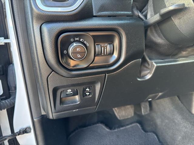 2020 Ram 1500 Laramie Crew Cab 4x4 5'7" Box