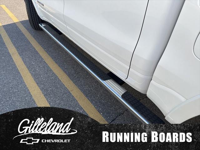 2020 Ram 1500 Laramie Crew Cab 4x4 5'7" Box