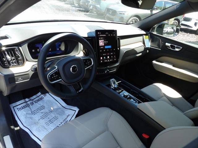 2026 Volvo XC60 B5 Plus