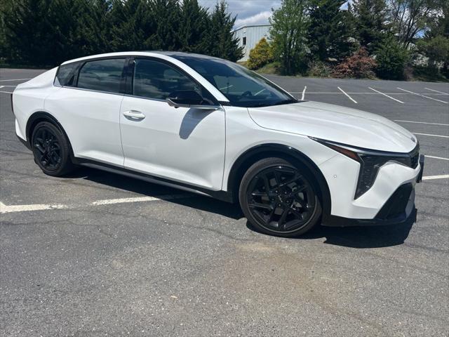2025 Kia K4 GT-Line Turbo