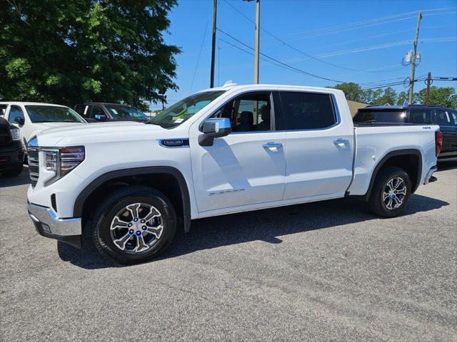 2025 GMC Sierra 1500 4WD Crew Cab Short Box SLT