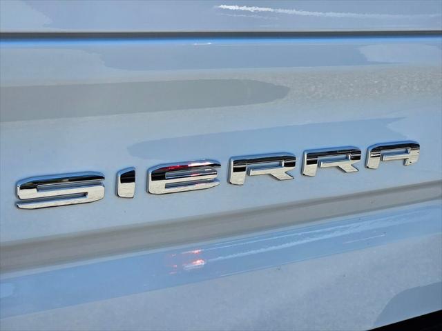 2025 GMC Sierra 1500 4WD Crew Cab Short Box SLT