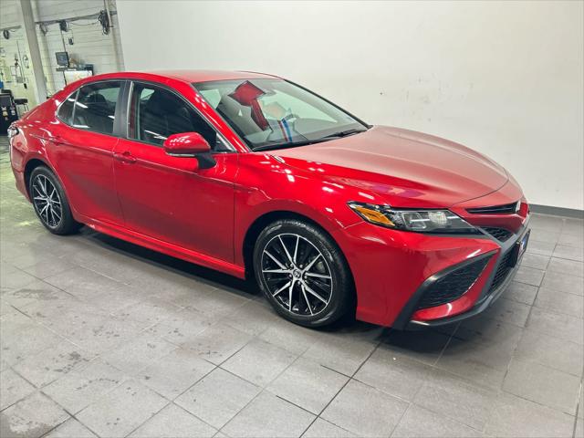 2023 Toyota Camry SE AWD
