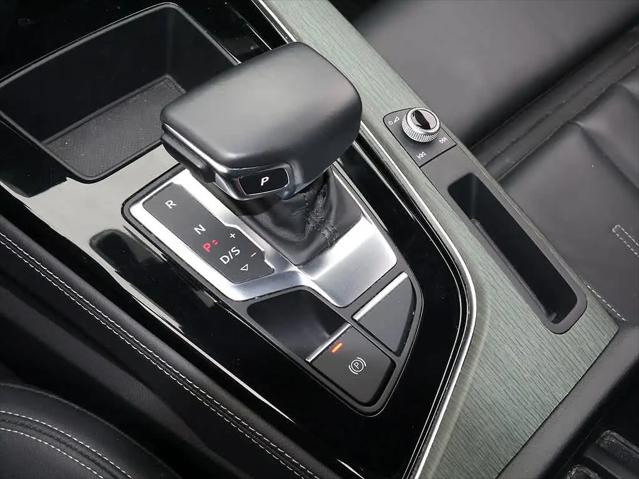 2023 Audi A4 Premium Plus 45 TFSI S line quattro S tronic