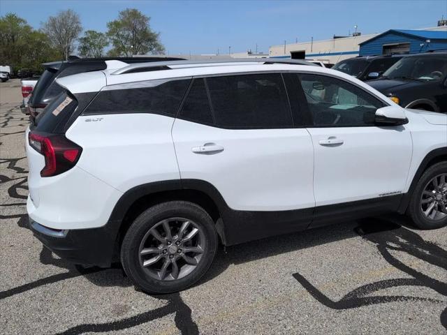 2024 GMC Terrain AWD SLT
