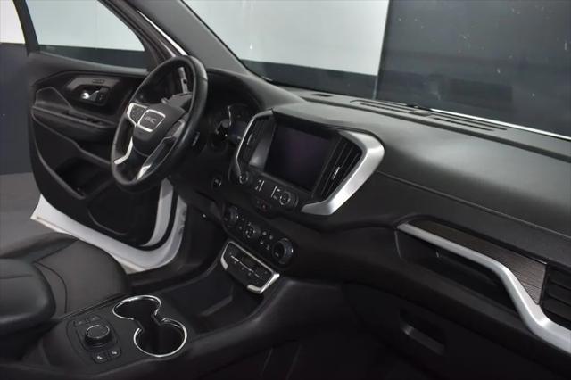 2024 GMC Terrain AWD SLT