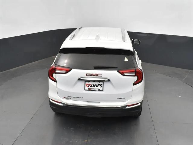 2024 GMC Terrain AWD SLT