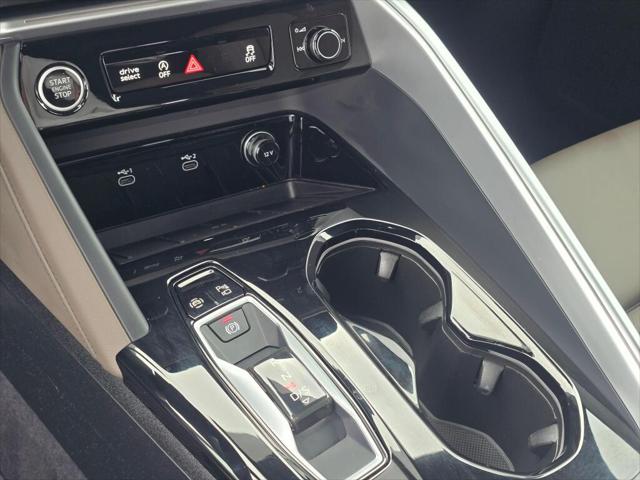 2025 Audi Q5 Premium Plus TFSI quattro S tronic