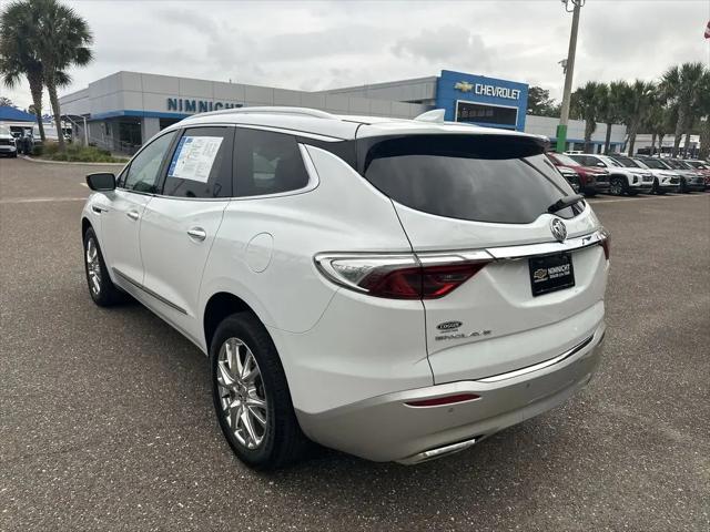 2023 Buick Enclave Essence FWD