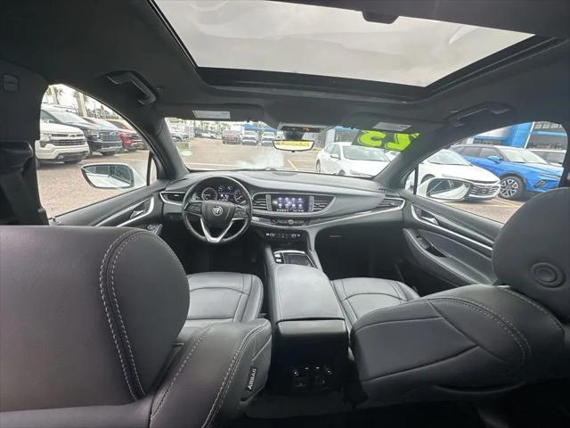 2023 Buick Enclave Essence FWD