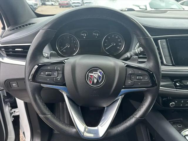2023 Buick Enclave Essence FWD