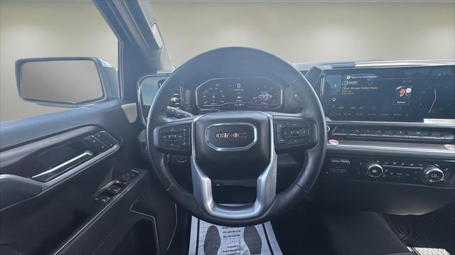 2025 GMC Sierra 1500 4WD Crew Cab Short Box SLT