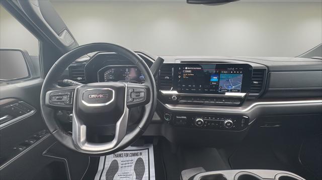2025 GMC Sierra 1500 4WD Crew Cab Short Box SLT