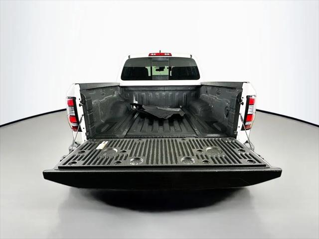 2025 Nissan Frontier Crew Cab S 4x4