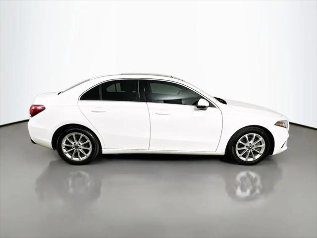 2021 Mercedes-Benz A 220 A 220