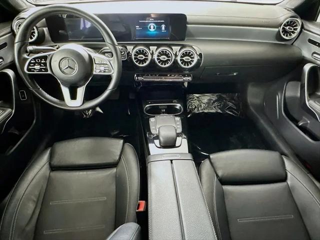 2021 Mercedes-Benz A 220 A 220