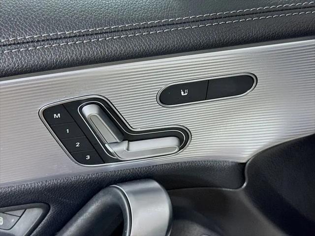 2021 Mercedes-Benz A 220 A 220