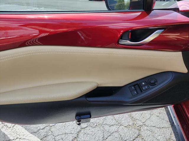 2019 Mazda MX-5 Miata RF Grand Touring