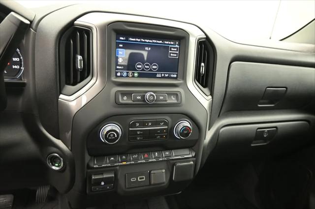 2026 Chevrolet Silverado 1500 2WD Crew Cab Short Bed Custom