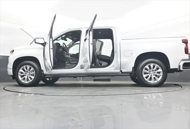 2026 Chevrolet Silverado 1500 2WD Crew Cab Short Bed Custom