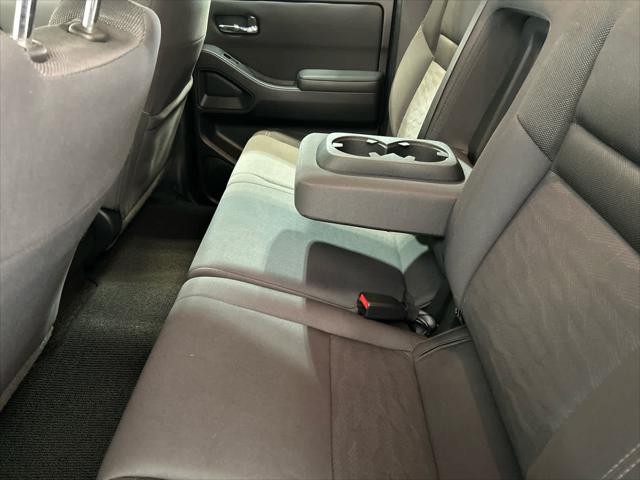 2023 Nissan Frontier Crew Cab SV 4x4