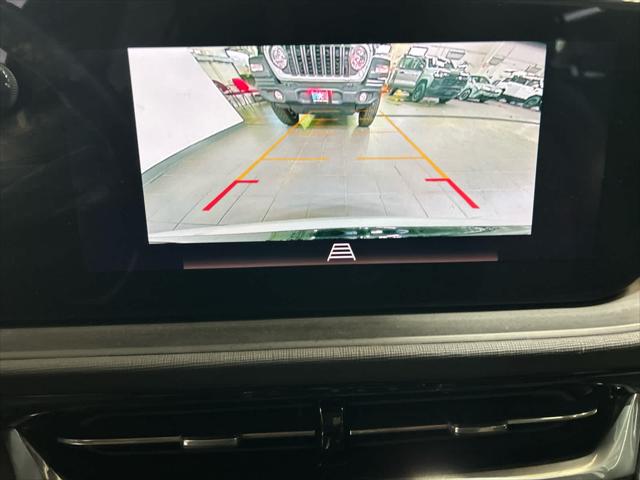 2025 Buick NV Sport Touring FWD