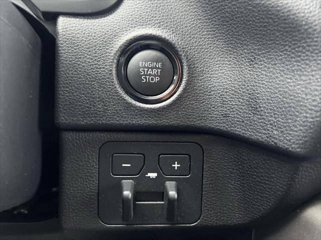 2026 Toyota Tundra SR5 CrewMax 5.5' Bed