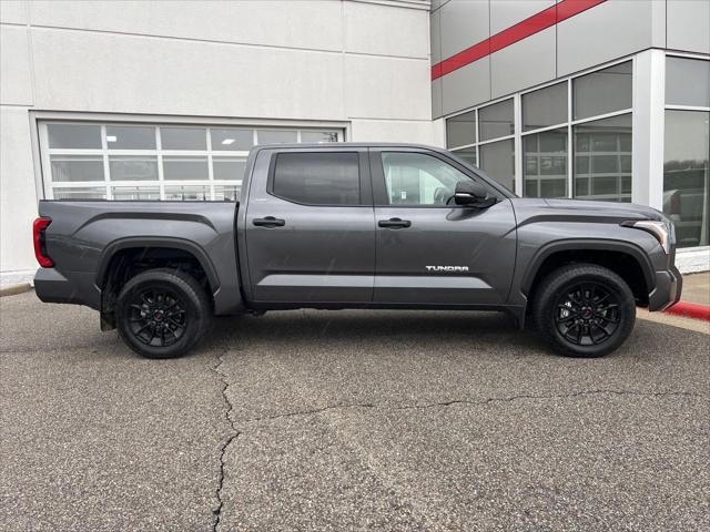 2026 Toyota Tundra SR5 CrewMax 5.5' Bed