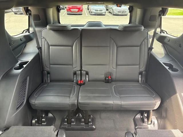 2025 GMC Yukon 4WD Denali