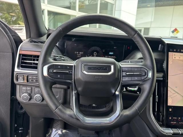 2025 GMC Yukon 4WD Denali