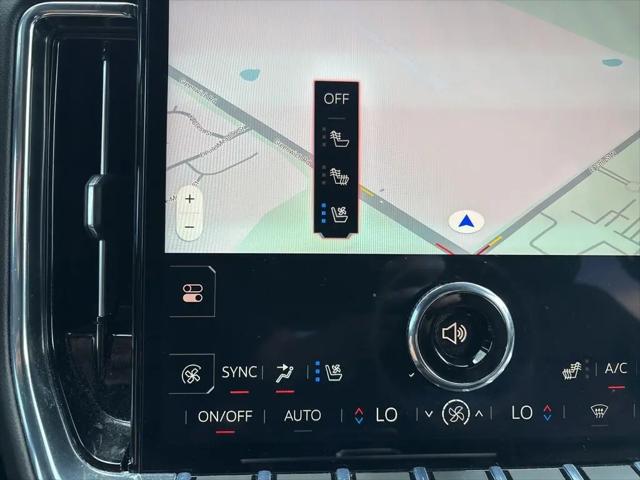 2025 GMC Yukon 4WD Denali