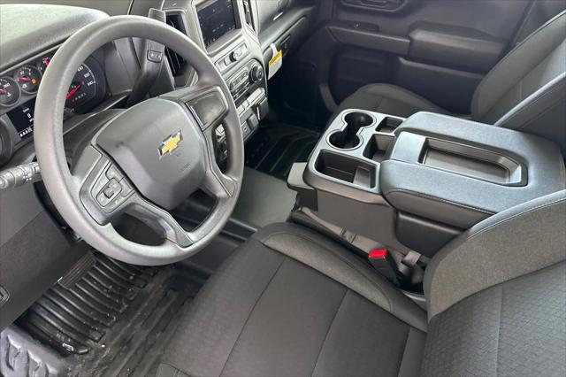 2026 Chevrolet Silverado 3500HD Double Cab, Long Bed, WT Dual Rear Wheel, 4WD